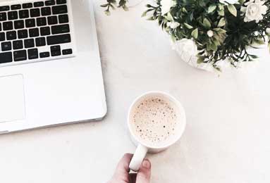 意甲：米兰德比战，阿莱格里赛前接受采访，打好德比战，目标联赛前四